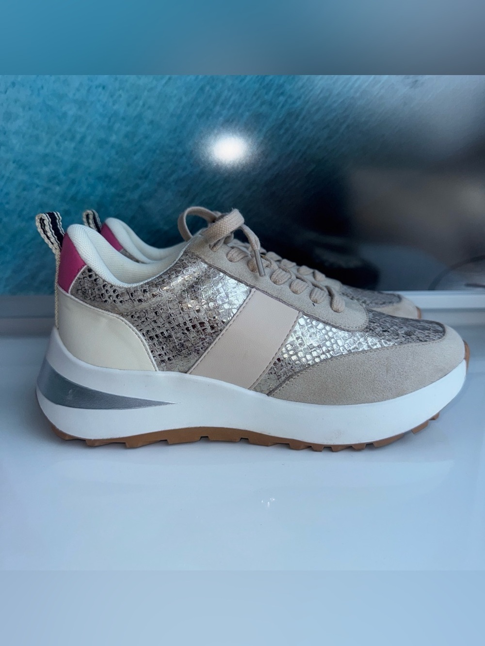 ShuShop Beige and Pink Metallic Platform Sneaker